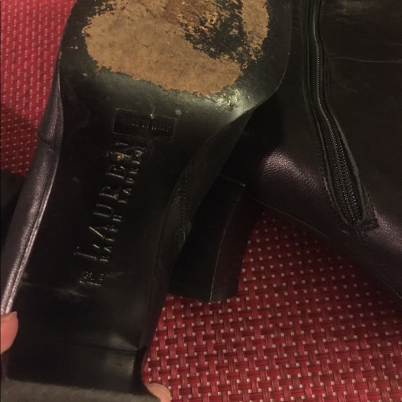 Ralph Lauren Black Leather Heeled Boots - Picture 3 of 4